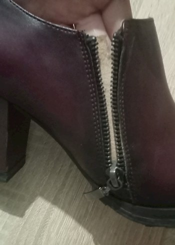 Bordo Deri Kadın Topuklu Bot - Görsel 3