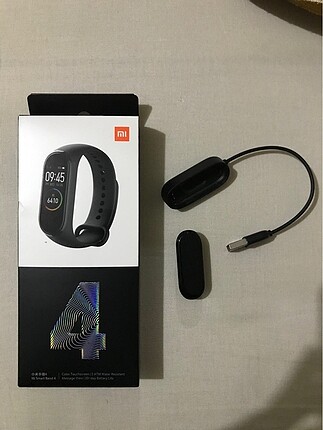 Xiaomi 4 akıllı bileklik