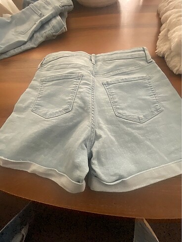 10 Yaş Beden mavi Renk H&M kız çocuk şort