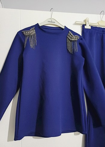 Püsküllü kız cocuk ikili takım - Görsel 2