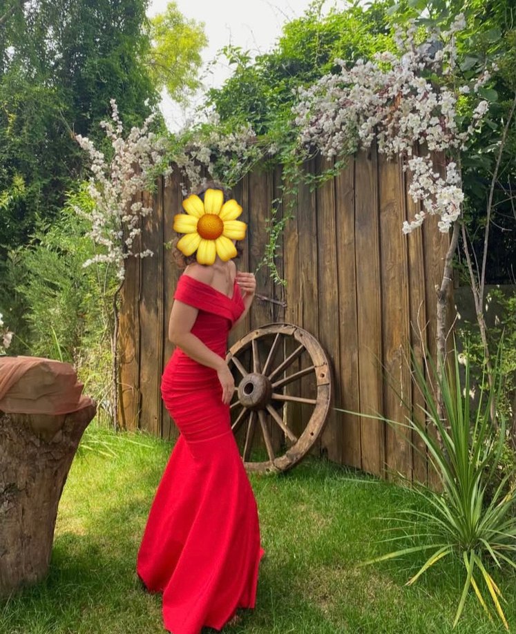 Kırmızı Drapeli Straplez Uzun Abiye Elbise - Görsel 2