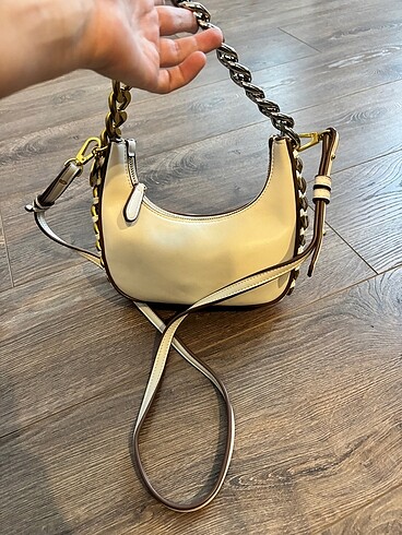Stella McCartney Stella mccartney canta