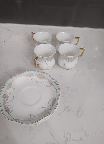 4 lü fincan takımı 