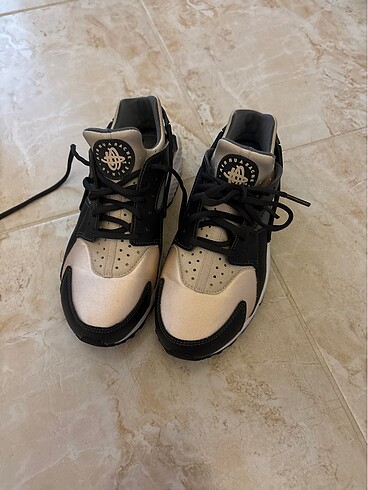 Nike ayakkabı