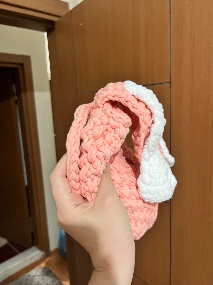 Pembe Örgü Tavşan Kulaklı SIRT ÇANTASI — görsel 2/3