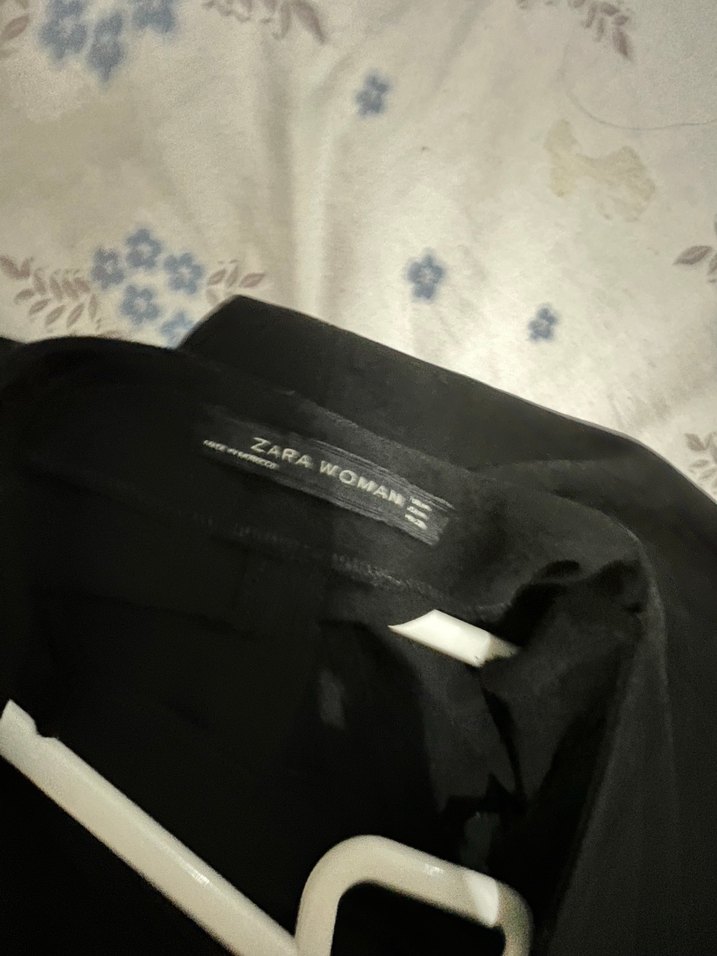 ZARA Siyah V Yaka Mini Elbise — görsel 5/9