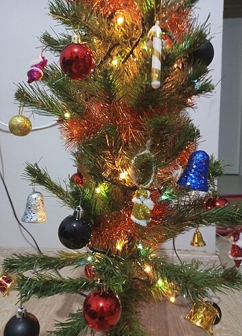 Yılbaşı Ağacı Süslü - Görsel 3
