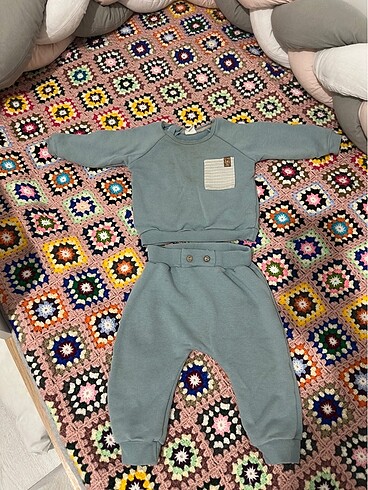 Bebek eşofman takım 9-12 ay