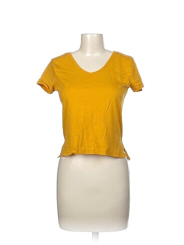 Koton T-shirt %70 İndirimli.