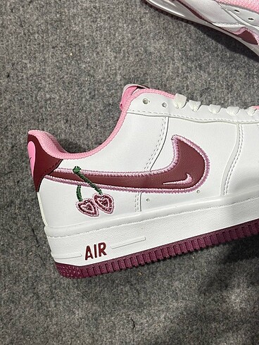 37 Beden Nıke Aır Force 1 Low Valentines Day 36-40