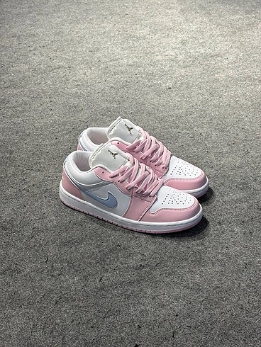 36 Beden Nıke Aır Jordan 1 Low Paw Print 36-40
