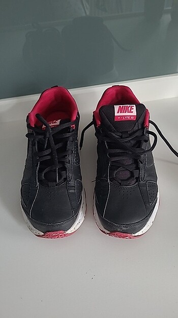 40 Beden Nike spor ayakkabi 
