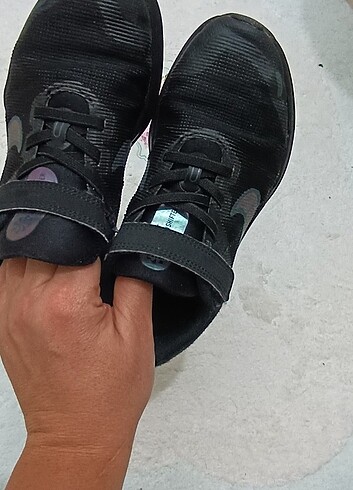 Nike Tertemiz 31 numara Nike