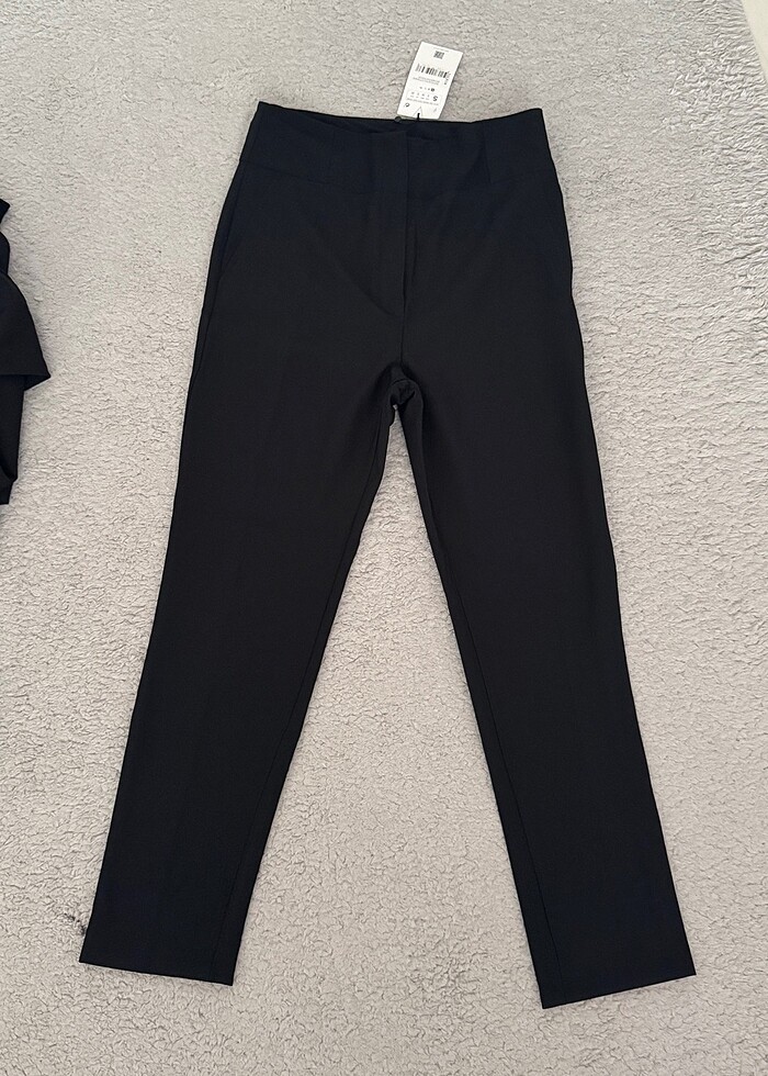 S beden dar kesim çok kaliteli kumaş pantolon - Görsel 2