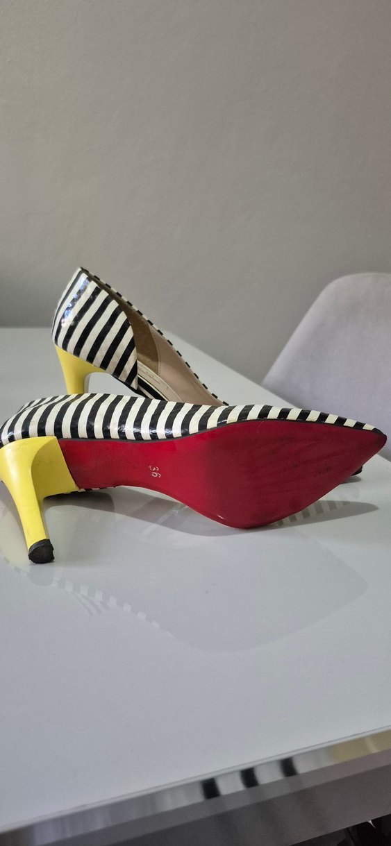 Zebra Desenli Beyaz Rugan Stiletto - Görsel 3