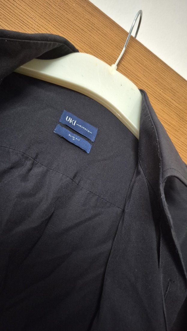 Düğmeli Siyah - Görsel 3