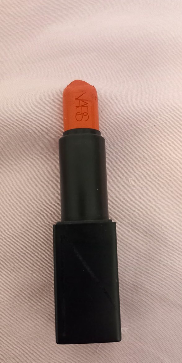 Bej Renkli NARS Ruj - Görsel 2