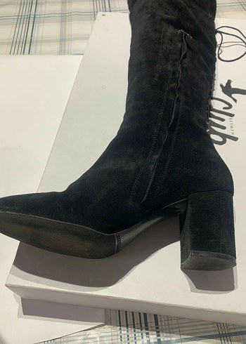 Siyah Süet Dizüstü Fermuarlı Topuklu Çizme - Görsel 4