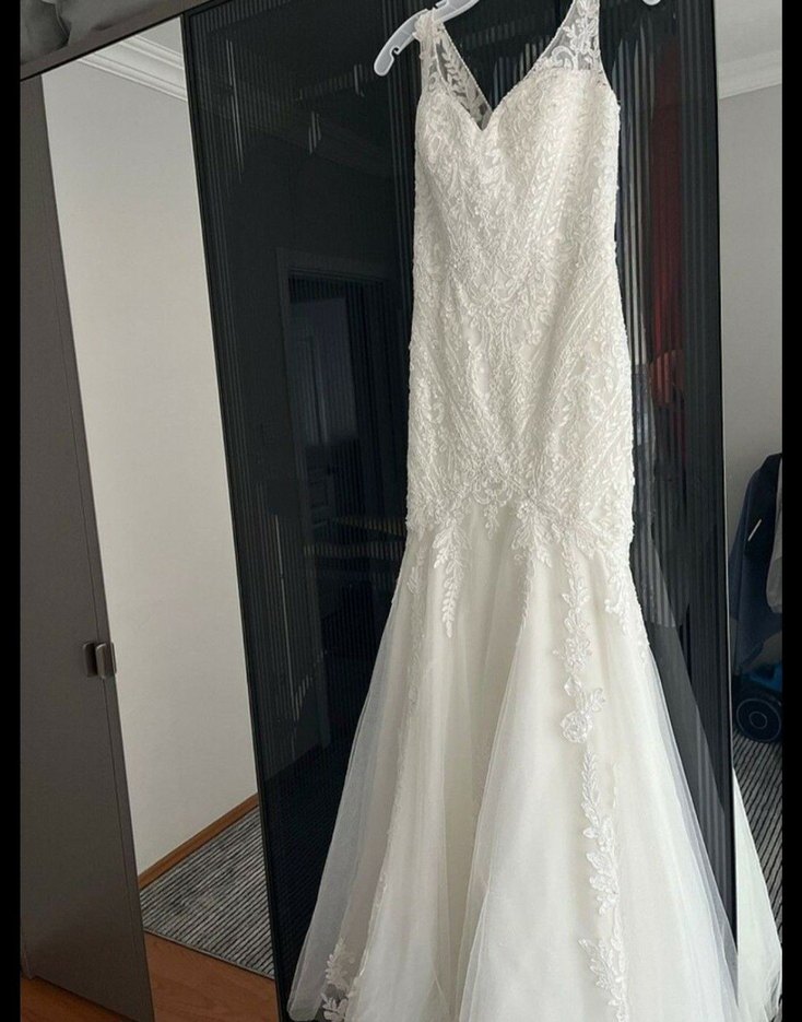 V Yaka A Kesim Beyaz Gelinlik - Görsel 4