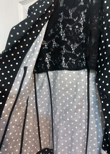 Düğmeli Puantiyeli Siyah Kadın Blazer Ceket - Görsel 3