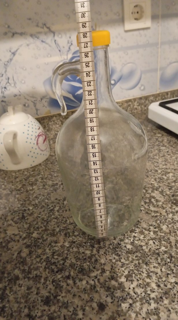 Sarı Kapaklı Cam Sürahi - Görsel 3