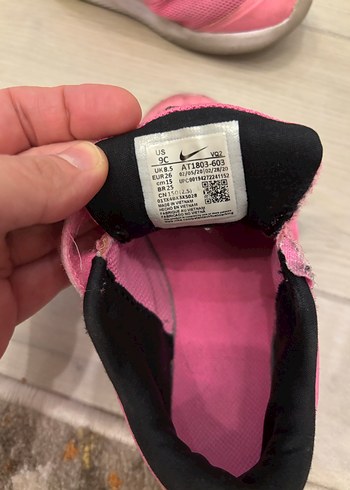 Nike Kız Çocuk Pembe Cırt Cırtlı Spor Ayakkabı - Görsel 3