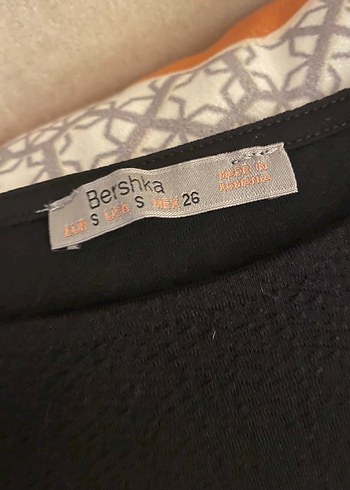 Bershka Siyah Midi Kısa Kollu Elbise