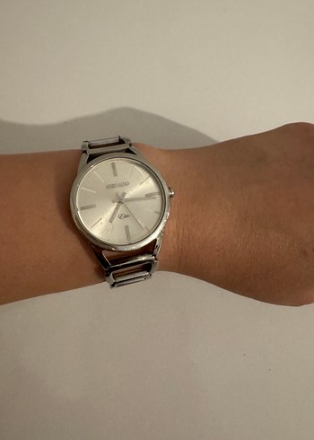 Gri Metal Kordonlu Minimalist Kadın Saati - Görsel 4