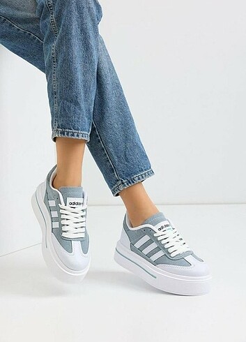 Adidas Spor Ayakkabı