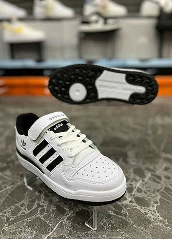 37 Beden beyaz Renk Adidas Forum Spor Ayakkabı