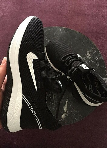 Nike Siyah Nike Sneaker Spor Ayakkabı 