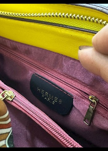 Beden Hermes Sarı Deri Tokalı El Çantası