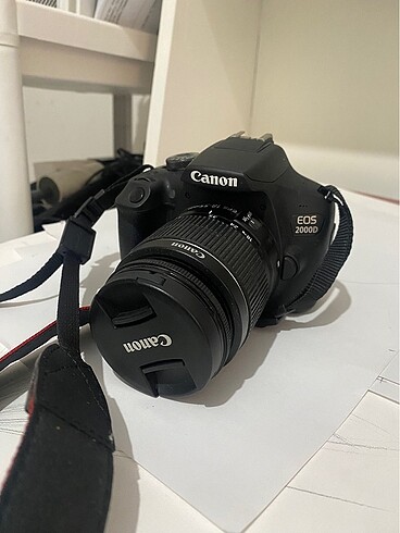 Canon profesyonel fotoğraf makinesi