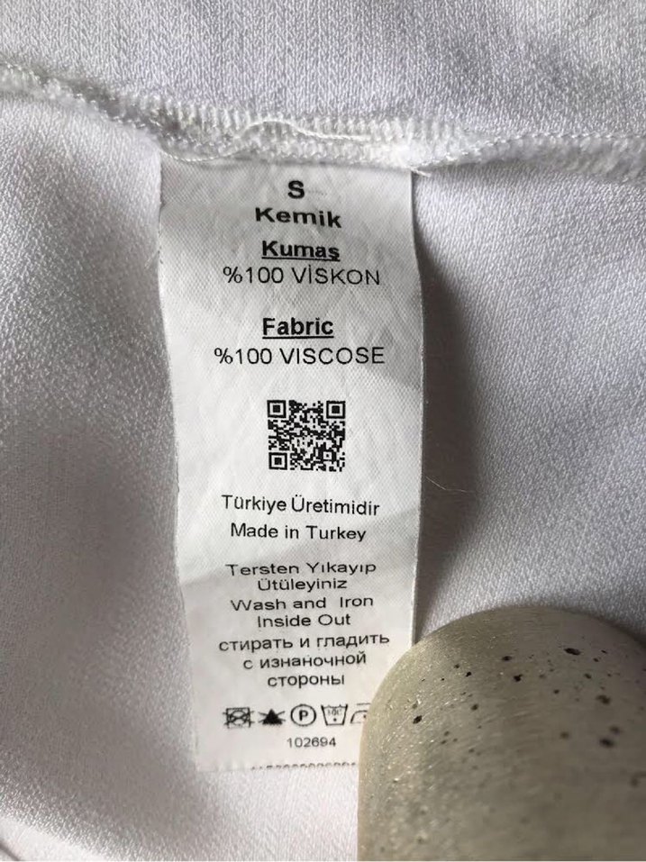 ADL Kemik Kolsuz Pliseli Keten Bluz - Görsel 5