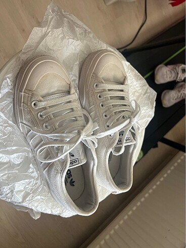 37 Beden beyaz Renk Orjinal Adidas Nizza platform ayakkabı