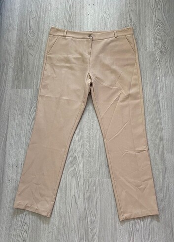 Pantolon kumaş krem rengi 50 beden