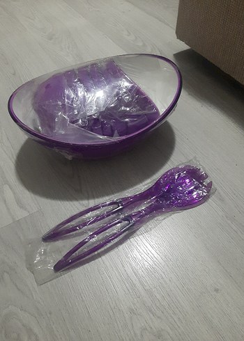 Yeni Ve Etiketli Mor Plastik Salata Servis Seti - Görsel 2