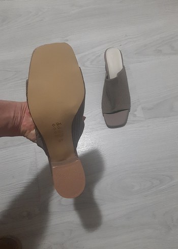 Kahverengi Kadın Topuklu Terlik No 37 Topuk Boyu 6 cm - Görsel 7