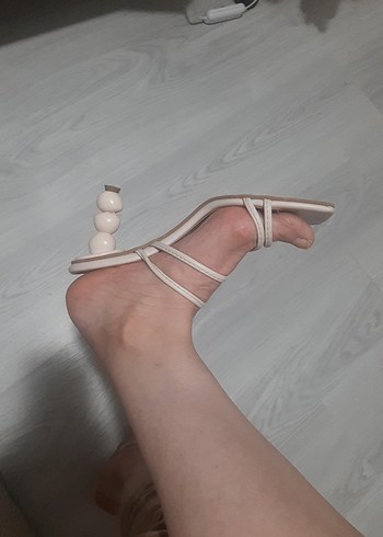 Marjin Topuklu Terlik No 37 Topuk Boyu 6 cm İnce Bantlı - Görsel 5