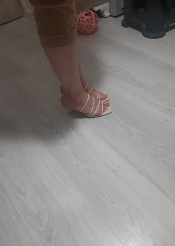 Marjin Topuklu Terlik No 37 Topuk Boyu 6 cm İnce Bantlı - Görsel 10