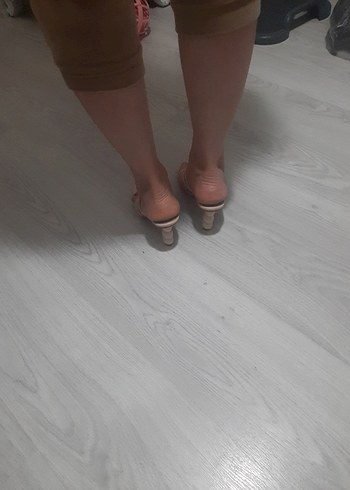 Marjin Topuklu Terlik No 37 Topuk Boyu 6 cm İnce Bantlı - Görsel 3