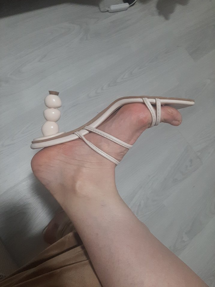 Marjin Topuklu Terlik No 37 Topuk Boyu 6 cm İnce Bantlı - Görsel 4