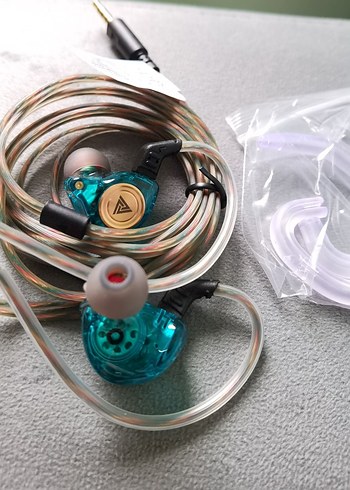 Turkuaz Renkli Kulak İçi Kulaklık - Görsel 2