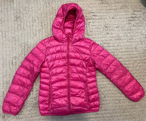 Uniqlo kaz tüyü kadın mont