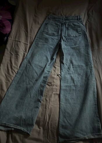 Acik Mavi Kadın Yırtık Salaş Midi Kot Pantolon - Görsel 2