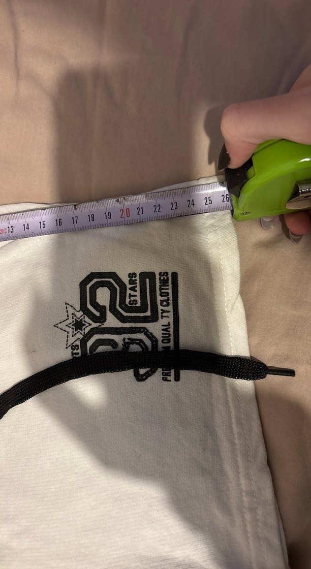 Beyaz Kemerli Kadın Mini Şort - Görsel 3