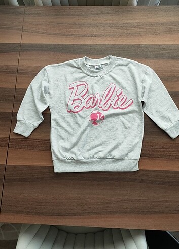 4 Yaş Beden 4_5 yaş barbieli kız çocuk sweat