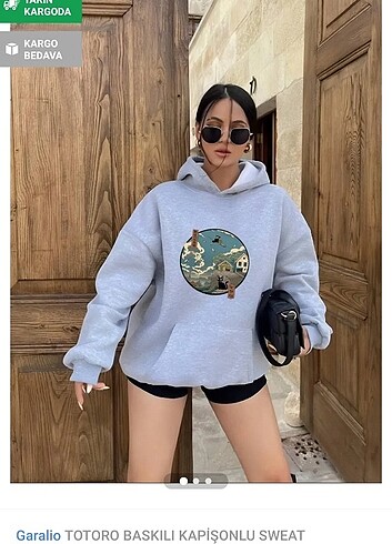Gri Kapşonlu baskılı sweatshirt 