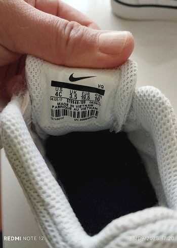 19 Beden beyaz Renk Siyah Detaylı Beyaz Bebek Spor Ayakkabı