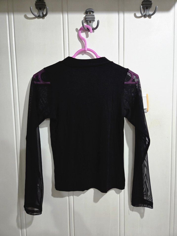 Siyah Gotik Uzun Tül Kollu Kadın Badi - Görsel 3